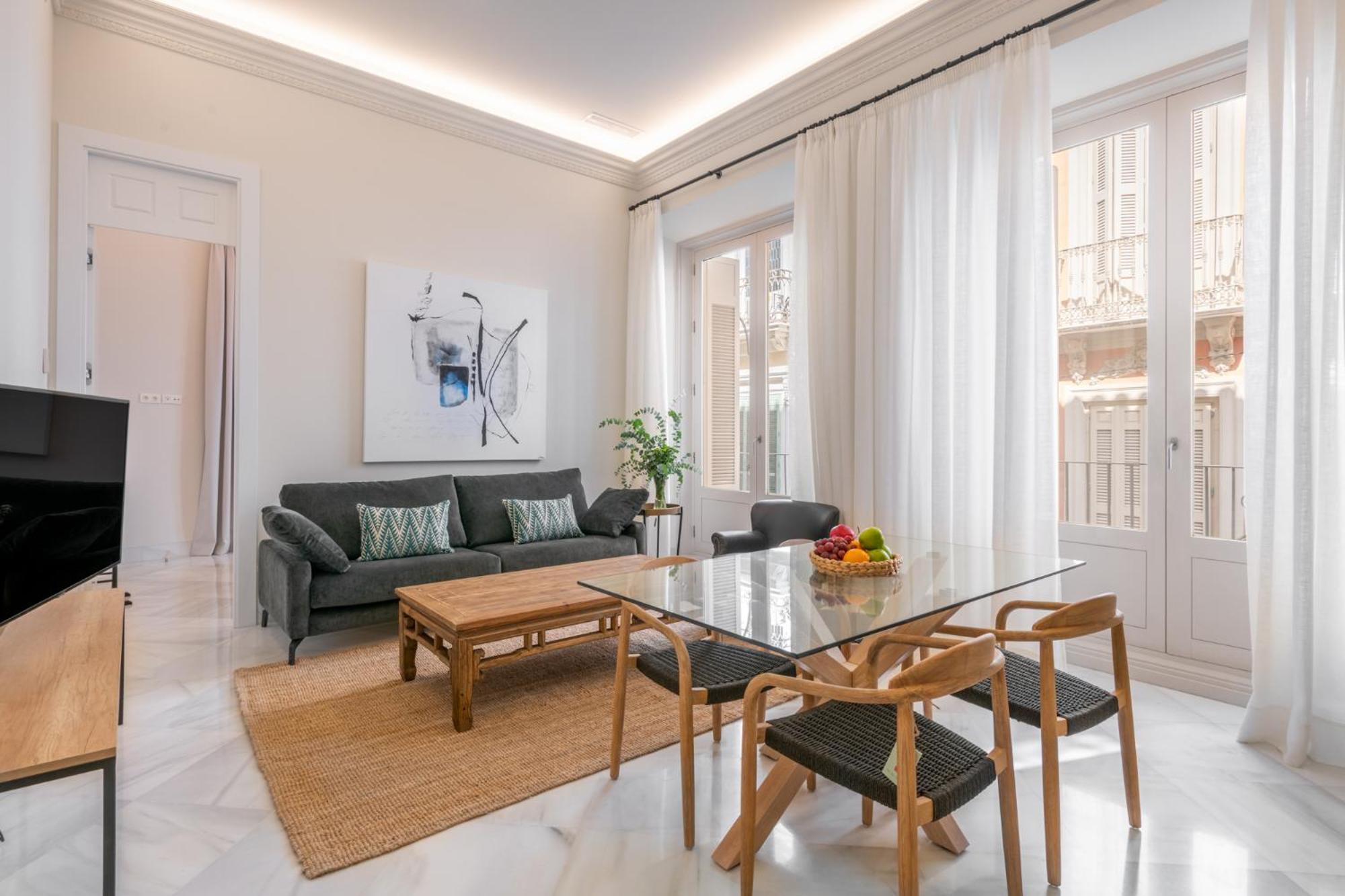Apartamentos Pinar Malaga Centro Bilik gambar