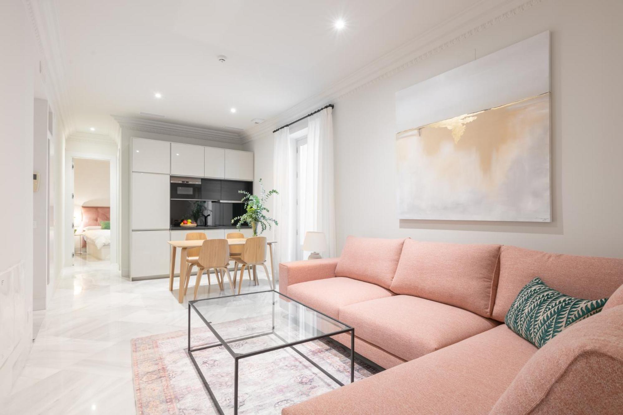 Apartamentos Pinar Malaga Centro Bilik gambar