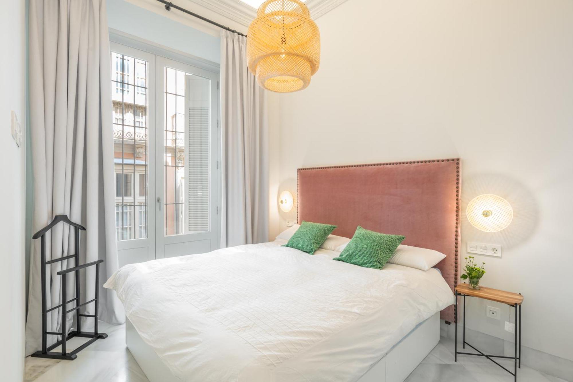 Apartamentos Pinar Malaga Centro Bilik gambar