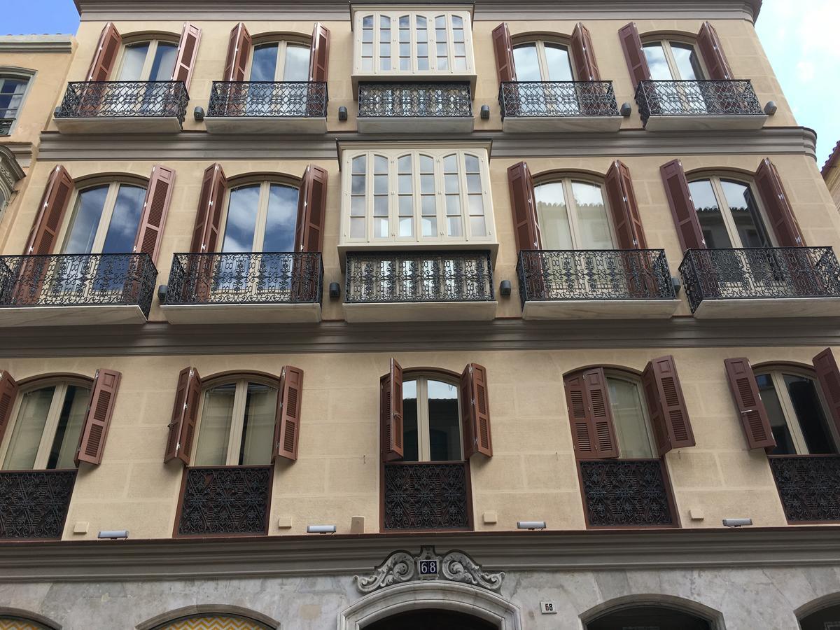 Apartamentos Pinar Malaga Centro Luaran gambar